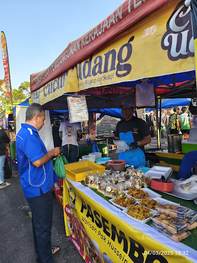 Tmn Sri Aman Night Market