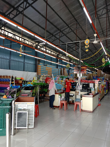 Pasaraya UMART Pasir Mas