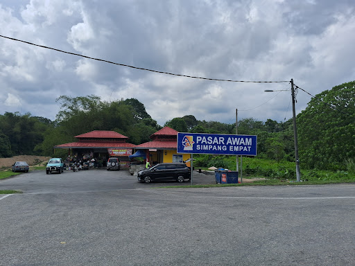 Pasar Awam Simpang Empat
