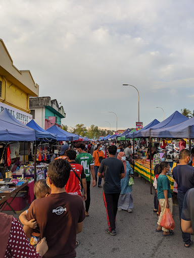 Pasar Malam Masjid Tanah