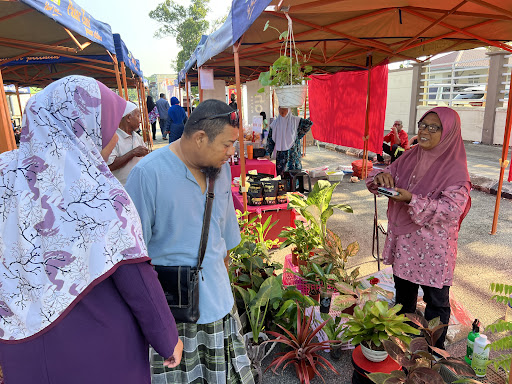 Pasar Tani Ayer Molek Melaka