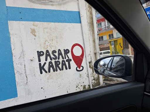 Pasar karat mentakan