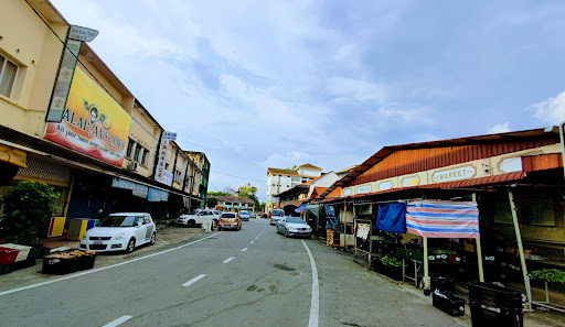 Jeti Lama Public Market