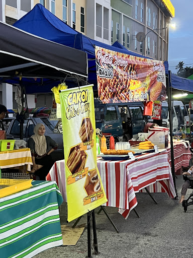 Pasar Malam Jumaat ( Bukit Permata, Lumut, Perak )
