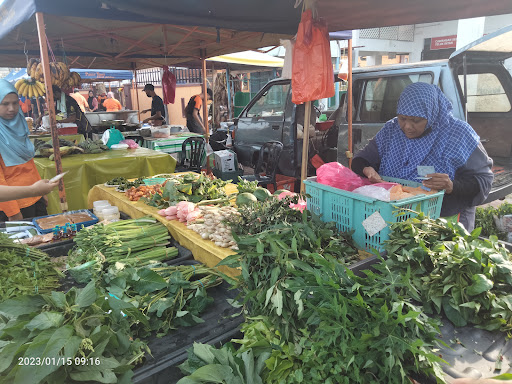 Pasar Malam Teluk Intan