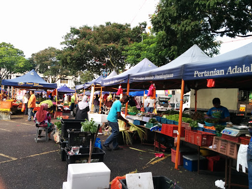 Pasar Tani • Taman Melawati