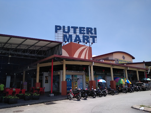 Puteri Mart
