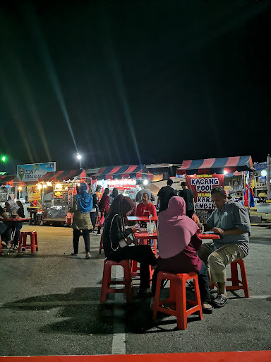 Muar night food market