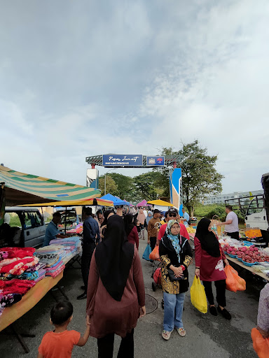Pasar Jumaat Simpang Renggam