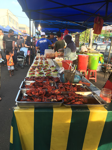 Pasar Malam Kampung Batu China