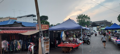 Yong Peng Pasar Pagi 永平早市