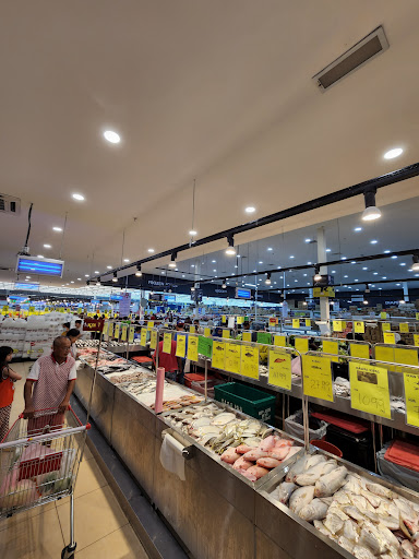 Target Supermarket Yong Peng