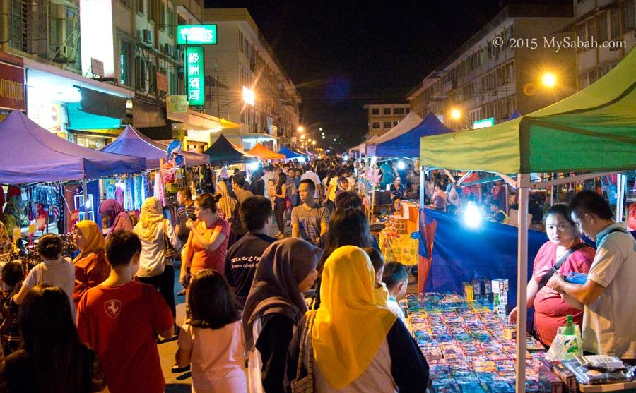 pasar malam sabtu taman saujana