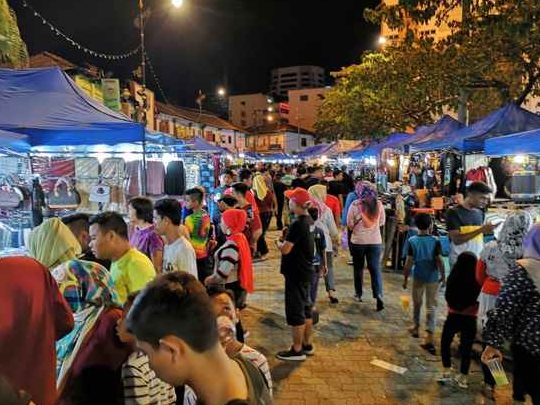 pasar malam taman cendana tuesday