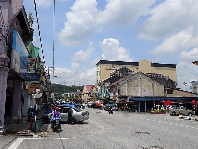 pasar mini tapah