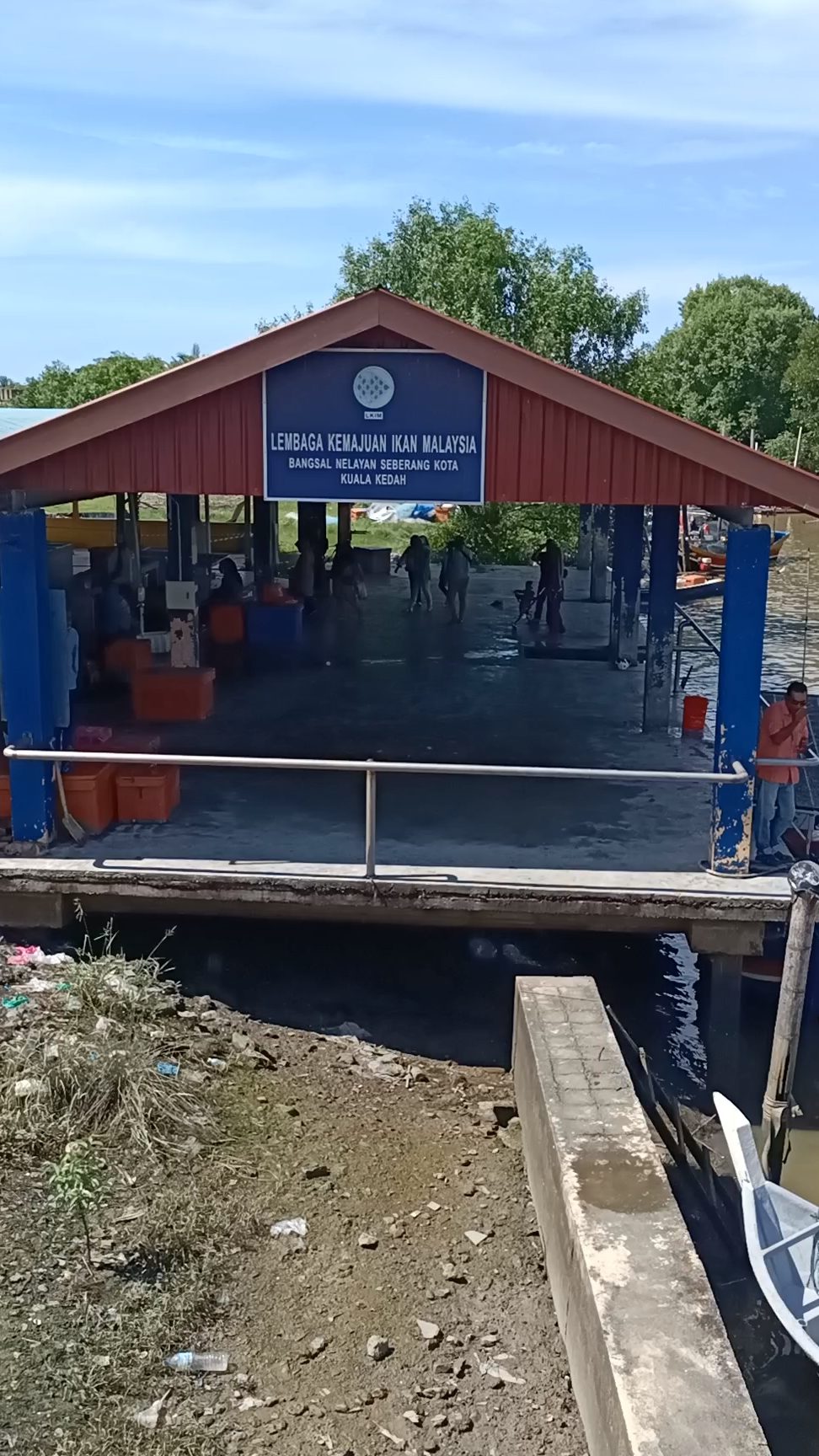 pasar nelayan seberang kota kuala kedah