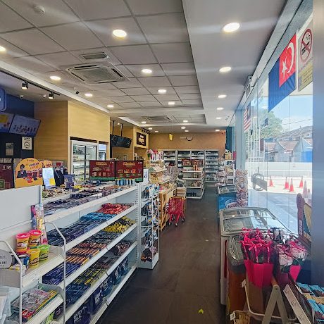 pasaraya terbaik di kampung simpang renggam