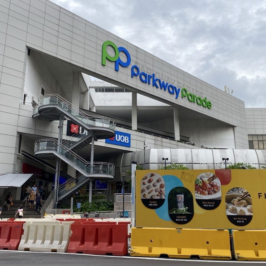pasaraya terbaik di parit raja