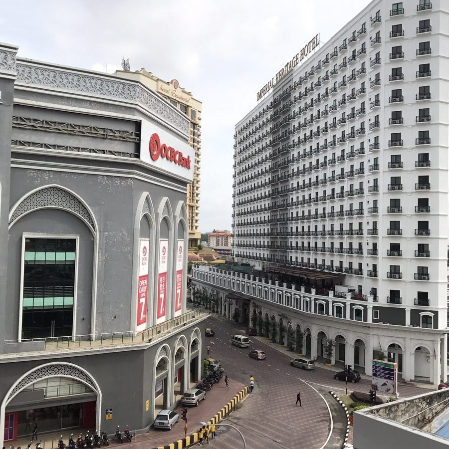 pasaraya terbaik di tangkak